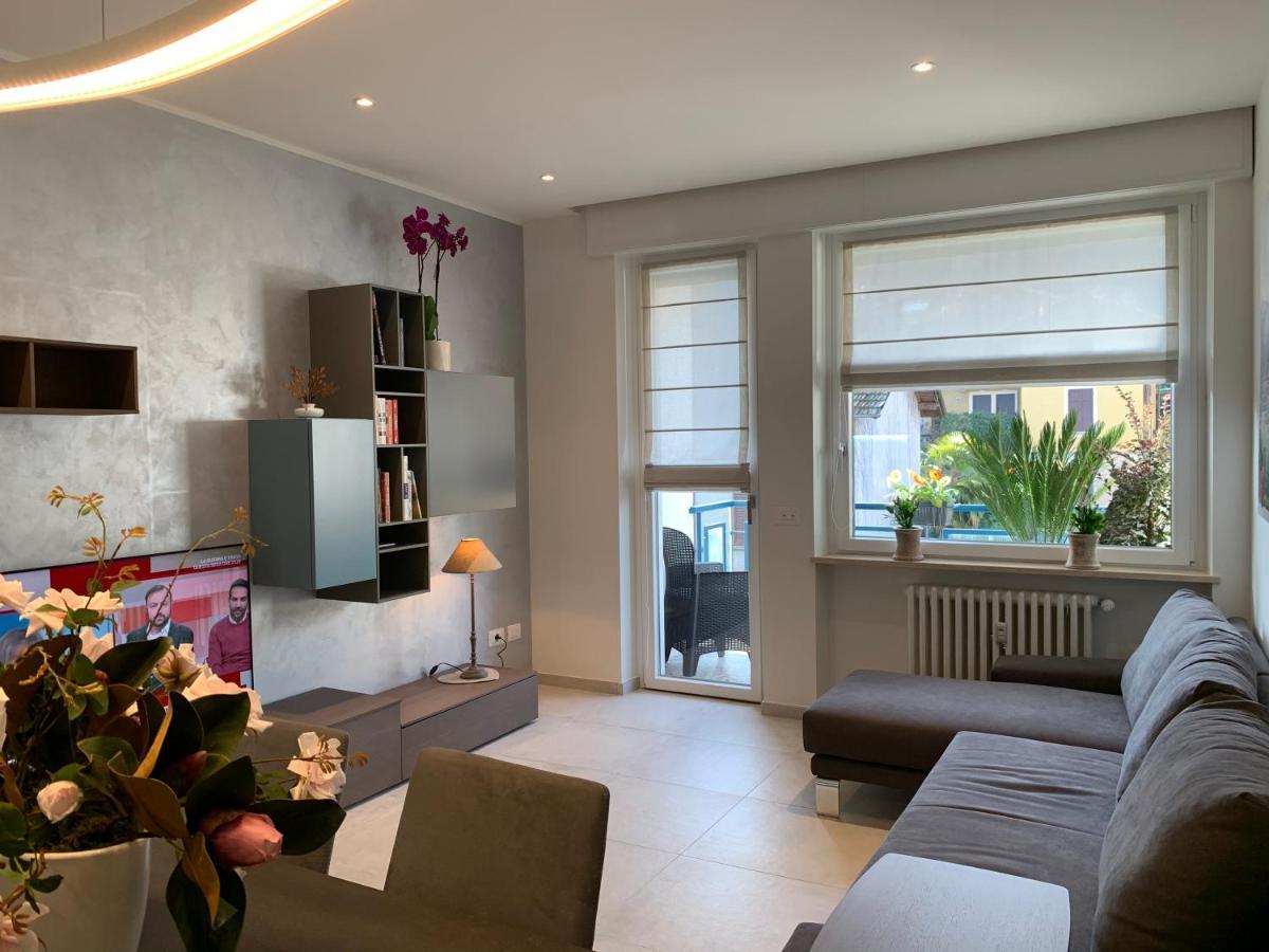 A Casa Di Chiara 2 Appartement Stresa Buitenkant foto